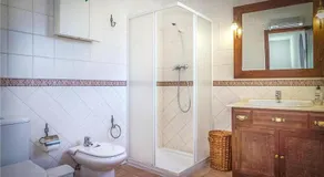 Villa mit Terrasse, Pool und Grill | Bergblick - Image 2