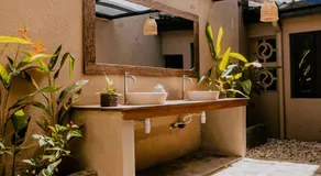 Drop Inn Hostels - Image 2