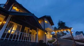 The Tapherini Bungalow - Image 3