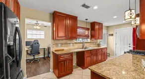 Private Pool I Office I 3 Queen Beds I Spring Branch - Image 3