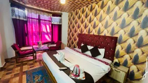 Hotel Hilltop - Image 5
