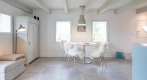 Idyllische kleine Reetdachkate mit Blick über die Felder - Kamin, Terrasse & Privatparkplatz - Image 3