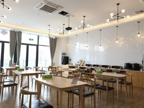 GreenTree Inn Suzhou Caohu Industrial Park Express Hotel - Image 4