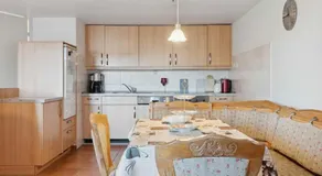 Calm Holiday Home With Great Outings - Image 4