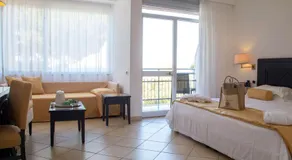 JR Resort Elba International - Image 2