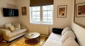 Bright and Airy Two Bedroom Apartment - Image 5