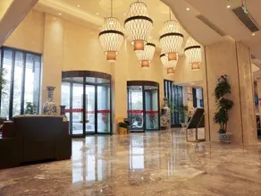 Xinji Holiday Hotel - Image 2