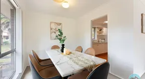 Aircabin Marayong Convenient 3 Beds House - Image 2