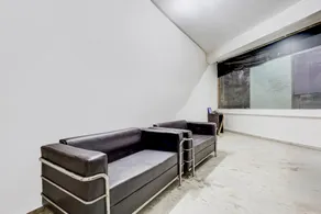 Super Hotel O Sector 4 Manraj Complex Gurugram - Image 5