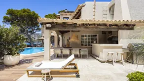 VILLA AVEC VUE SUR MER, ACCES DIRECT A LA MER, PISCINE, SITUATION EXCEPTIONNELLE - Image 5