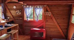 La Casa En El Bosque - Image 2