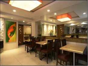 Hotel Raj Mahal - Image 5