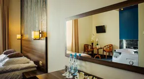 Hotel Sevilla - Image 2