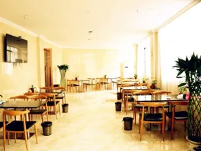 GreenTree Inn Jiangxi Shangrao Qianshan Ehu Avenue Express Hotel - Image 4