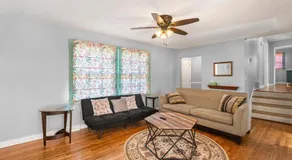 Liberty Retreat, King Beds, Close to KC, FIFA 2026 - Image 2