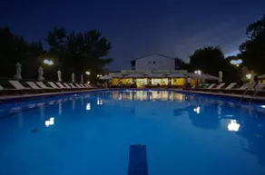 Sun Beach Hotel - Image 3