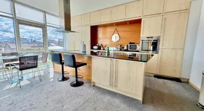 City Centre Glasgow 2BR - 2 Bathrooms - Parking - Image 3
