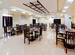 Hotel Delite Grand - Image 3