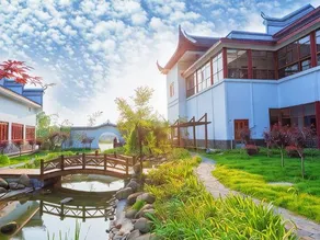 Taohuayuan Hotel - Image 4