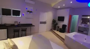 top motel - Image 3