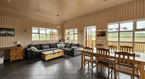 Secret lagoon cabin - Image 3