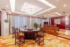 Grand Hotel Overseas Traders Club - Image 3
