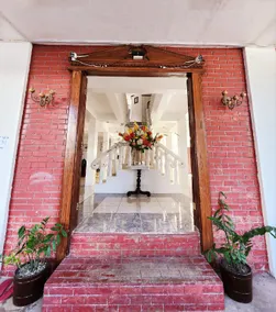 The Victorian by Stevrena Accommodations - Image 3