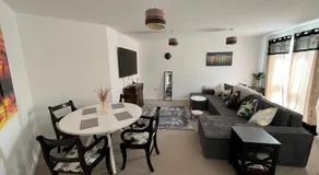Tardis Townhouse - Spacious and Comfortable - Image 3