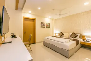 Hotel Tulsi casa - Image 2