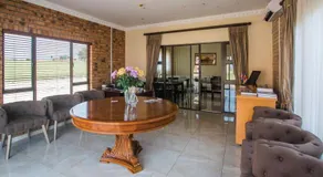 Hoyohoyo Acorns Lodge - Image 5