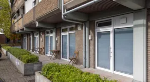 Workers Apartment in Goch - 4 Single Box-Spring Beds - Image 2