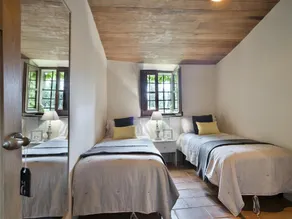 Traditionelt feriehus med pool - Image 3