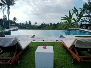 Escape to a tranquil hideaway near 7 waterfalls - Image 3