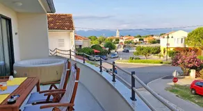Apartments by the sea Nin, Zadar - 16428 - Image 4