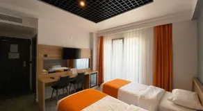 MOPE Hotel - Image 2