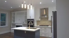 Ensuite in New Home with Parking, Close to Bluffers Park, Lake Ontario, 15 Mins to Downtown - Image 5