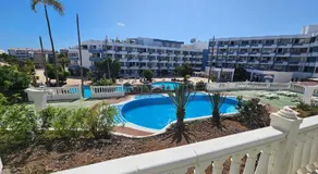 Corbeta 427 aircon and 3 pools - Image 5