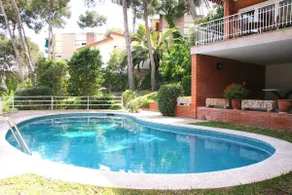 Large apartment ideal for large families - Image 5