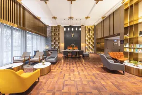 Atour X Hotel Wuhan Railway Station West Square - Image 2