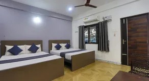 SS Guest House - Image 4