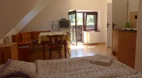 Bizoní dvůr - Image 2