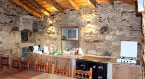 House  2 Bedrooms with WiFi  108863 - Image 5