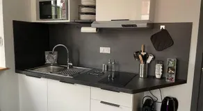 Studio 3 étoiles avec grand JACUZZI PRIVÉ - Image 4