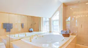 Villa Victoria - Cozy Hamptons Villa - Image 3