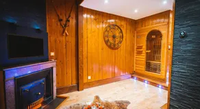 Le Chalet Loft and Spa - Image 4
