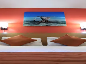 Sheriff Hotel - Image 2