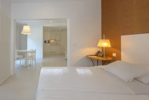 Amazonia Estoril Hotel - Image 4
