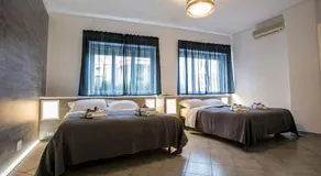 Vecchia Ognina Deluxe Rooms - Image 2