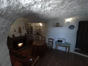 Casa Cueva para desconectar - Image 4