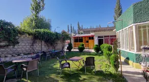 Buddha Rock Guest House Skardu - Image 4